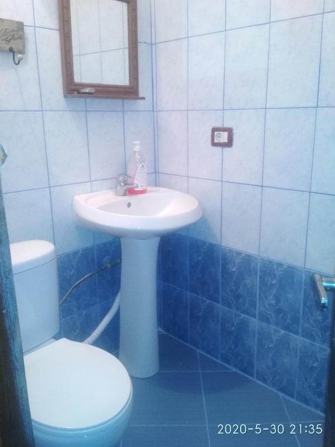 Karafil Guesthouse Gjirokaster Ngoại thất bức ảnh